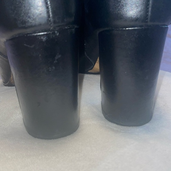 Aldo Women's  Block Heel Ankle Boots. Size 9 - Picture 4 of 7